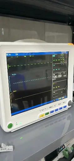 [RM1] Thuê máy monitor theo dõi (ngày đầu tiên)